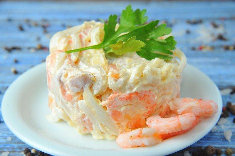 Рыбный салат с креветками «Королевский»